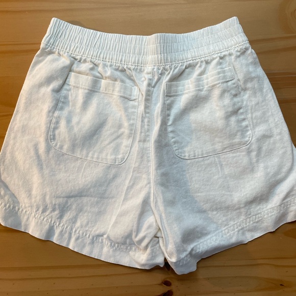 Old Navy White High-Waisted Linen Shorts - XS - Picture 4 of 5